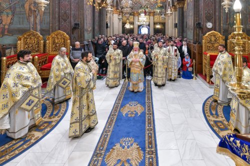 Praznicul luminos al Botezului Domnului pe Colina Bucuriei din Capitală Poza 320581