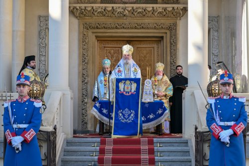 Praznicul luminos al Botezului Domnului pe Colina Bucuriei din Capitală Poza 320634