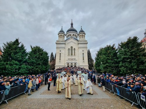 Prăznuirea Bobotezei și Sfințirea cea mare a apei la Catedrala Mitropolitană din Cluj‑Napoca Poza 320658