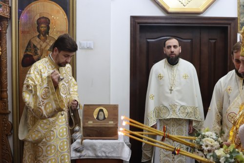 Liturghie arhierească la paraclisul Reședinței mitropolitane din Chișinău Poza 321074