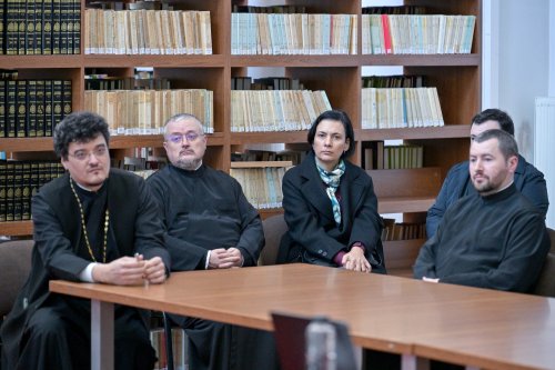 Un nou îndrumător de teze de doctorat la Facultatea „Justinian Patriarhul” Poza 321109