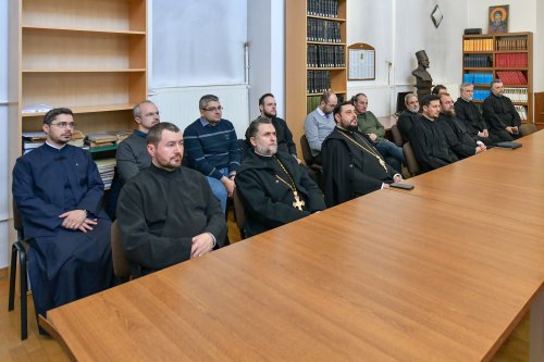 Un nou îndrumător de teze de doctorat la Facultatea „Justinian Patriarhul” Poza 321120