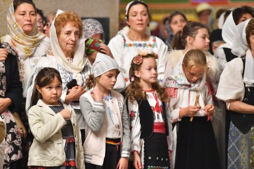 Adorarea lui Dumnezeu și cinstirea părinților