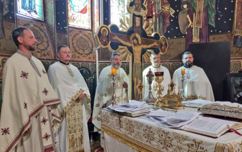 Hramul de vară al Parohiei Mihai Bravu din Capitală