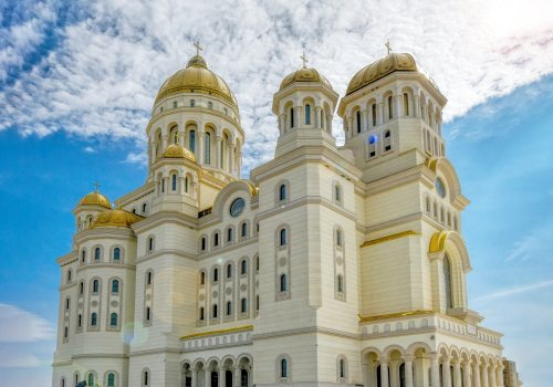 „Și s-a deschis Templul lui Dumnezeu, cel din cer...”