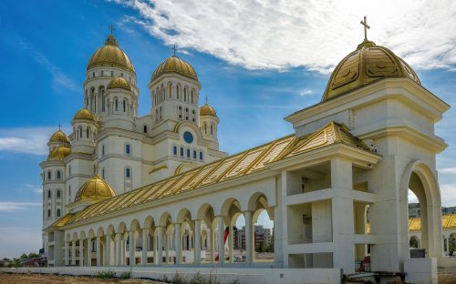 Catedrala Națională - recunoștință, împăcare, înviere