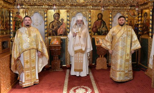 „Mântuitorul Iisus Hristos aduce mamei îndoliate bucuria învierii fiului ei”