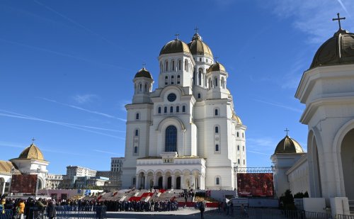 Sărbătoarea Apostolului Andrei și Ziua Națională vor fi marcate la Catedrala Mântuirii Neamului