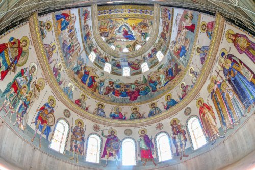 Postul Crăciunului începe vineri