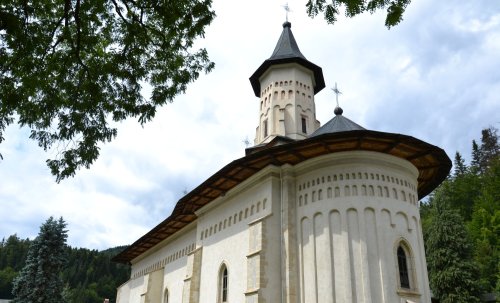 Mănăstirea Slatina, o academie a spiritului