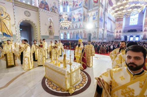 Ziua Națională a României, marcată la Catedrala Mântuirii Neamului