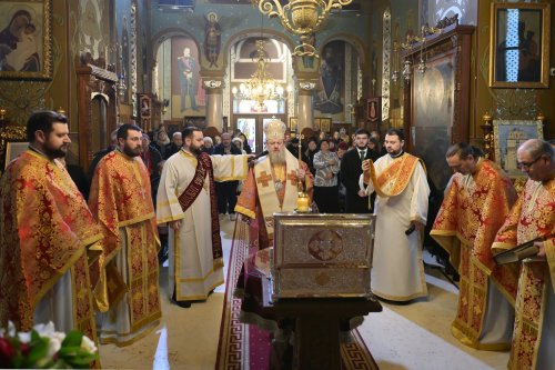 Sfințirea unei racle pentru moaștele Sfintei Mari Mucenițe Varvara