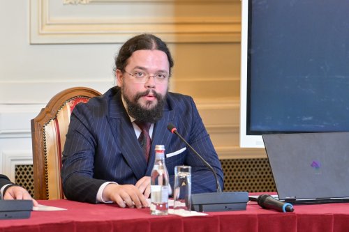 Sfinții români aghioriți recent canonizați, repere ale spiritualității isihaste