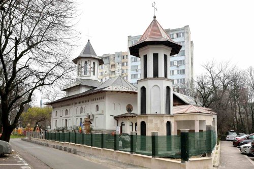 Sclipirile Luminii: Biserica „Sfântul Daniil Sihastrul”, Bucureşti