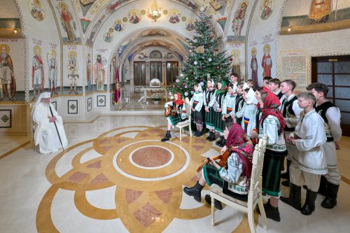 Ultimele grupuri de colindători primiți de Patriarhul României