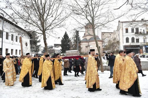 Procesiune la Biserica Domnească din Capitală în ajunul hramului