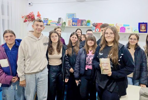 La un liceu de lângă Iași, copiii s-au molipsit de bucuria lecturii Poza 356655