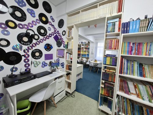 La un liceu de lângă Iași, copiii s-au molipsit de bucuria lecturii Poza 356660