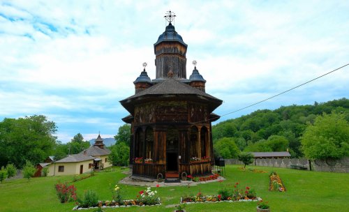Oameni aleși de Dumnezeu