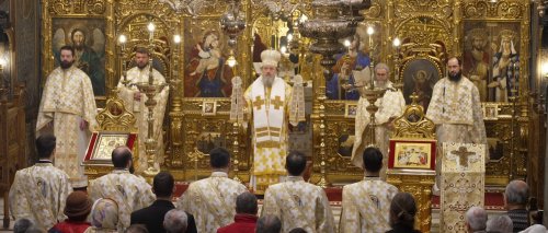 Duminica Sfintei Cruci la Catedrala Patriarhală