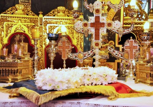 Să ne luăm crucea și să-i urmăm lui Hristos Poza 141356