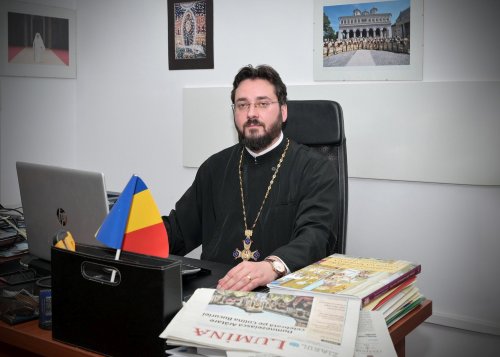 Lumina Învierii lui Hristos - temelie a iubirii jertfelnice în familia creştină