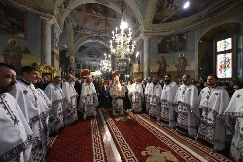 Sfântul Ierarh Calinic, cinstit la Mănăstirea Cernica