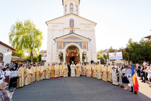 Sfințirea Bisericii „Sfântul Pantelimon”‑Foișorul de Foc din Capitală