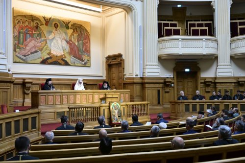 Constituirea noii Adunări eparhiale a Arhiepiscopiei Bucureștilor Poza 364175