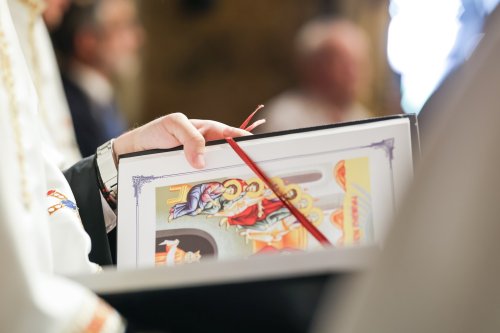 Slujire a unui ierarh eston la Catedrala Mitropolitană din Iași Poza 364280