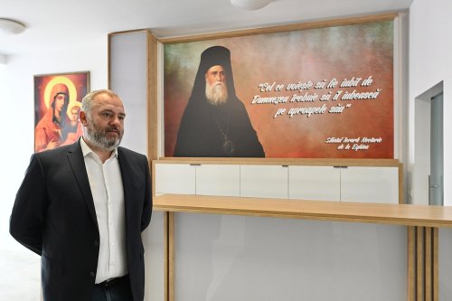 O clinică în care „sfinții sunt cu noi”