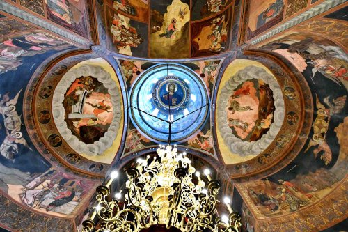 Romani 5, 17-21; 6, 1-2
