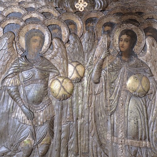 Biserica, polul binelui în comunitatea din Crucea Poza 365802