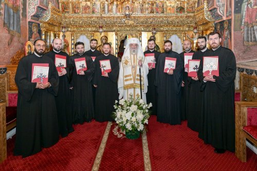 Hirotesii întru duhovnic la paraclisul Reședinței Patriarhale
