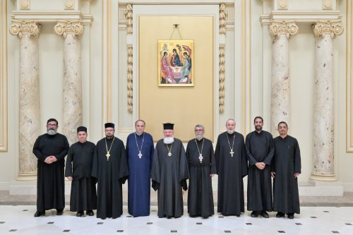 Preoți ortodocşi din America de Sud în vizită la Palatul Patriarhiei
