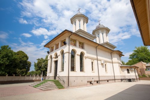 Parohia Mărcuța din Bucureşti se pregătește de hram