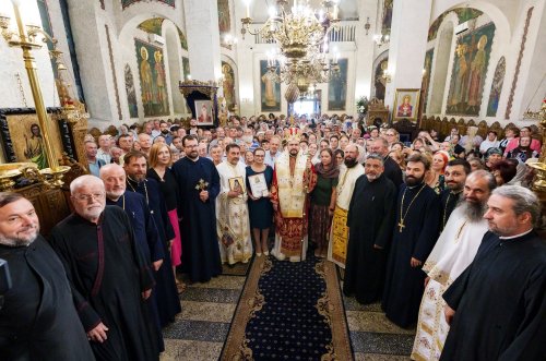 Hram și aniversare la Biserica „Sfântul Ioan”‑Piață din București