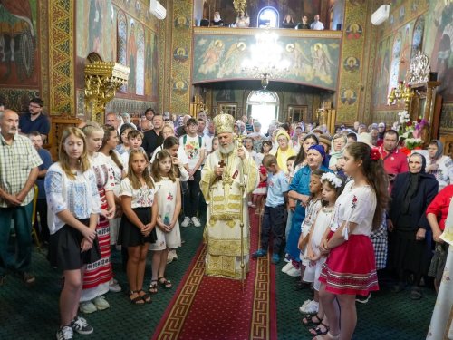 Noul an bisericesc, noi ctitorii și rechizite pentru elevi la Dunărea de Jos