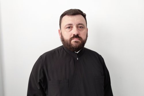 Tinerii, pe cărări de vultur