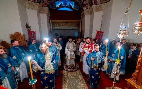 Slujire arhierească la Mănăstirea Giurgeni