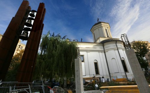 Biserica „Sfântul Dumitru-Poştă”, haina nobleţii pe umerii tinereţii Poza 377213