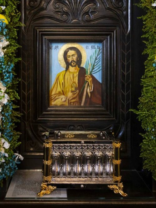Biserica „Sfântul Dumitru-Poştă”, haina nobleţii pe umerii tinereţii Poza 377223