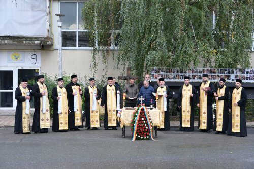 Rugăciune de pomenire a victimelor de la Clubul Colectiv