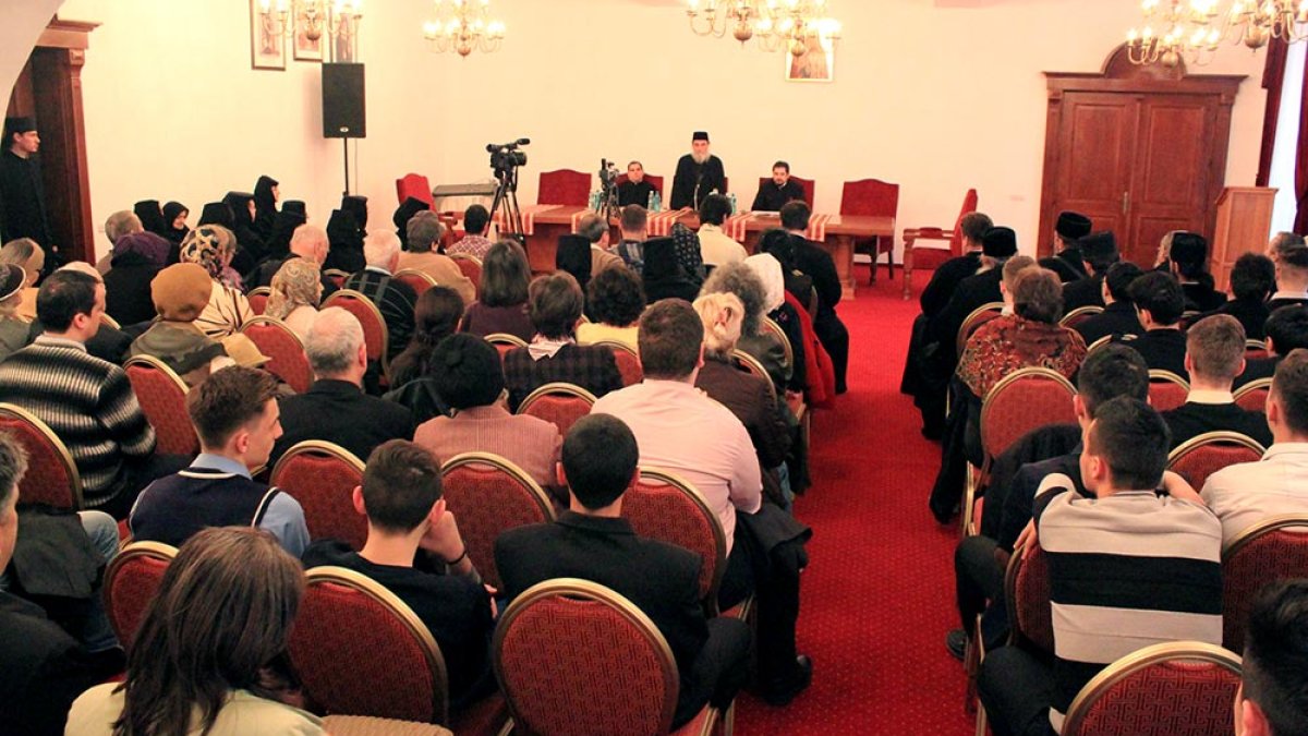 Întâlnire duhovnicească în Arhiepiscopia Râmnicului