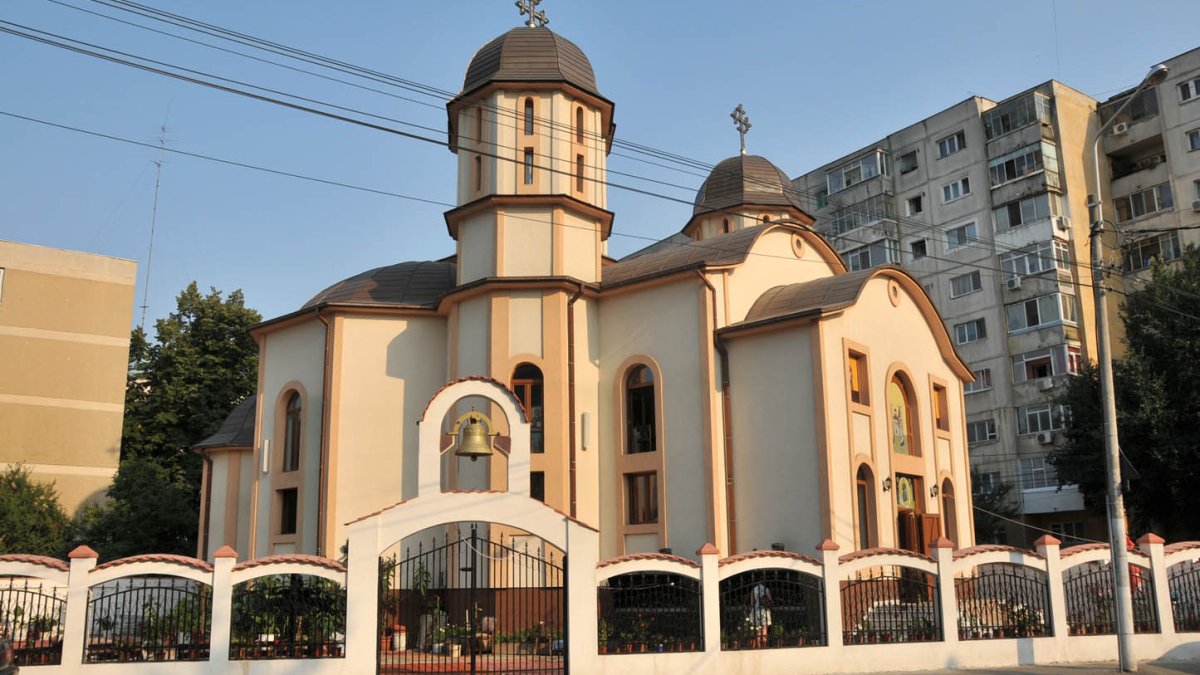 Biserica Parohiei Sfantul Ioan BotezÄƒtorul Dristor Sector 3 Bucuresti