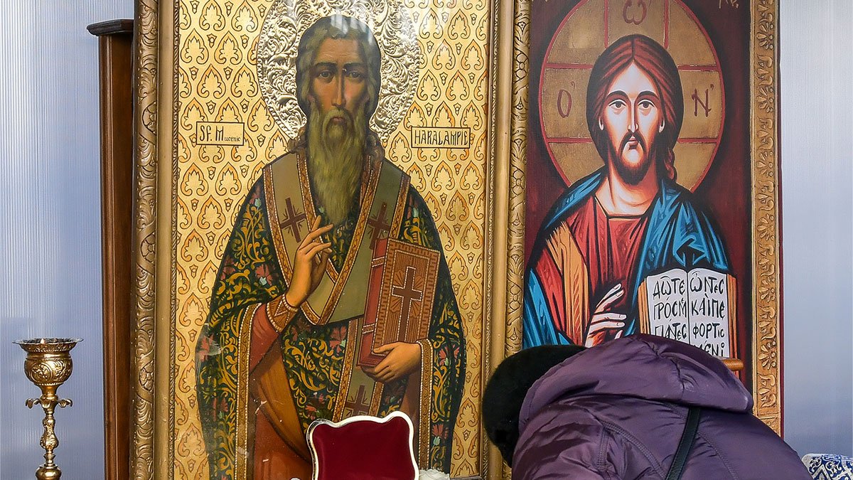 Acatistul Sfântului Sfințit Mucenic Haralambie (10 Februarie)