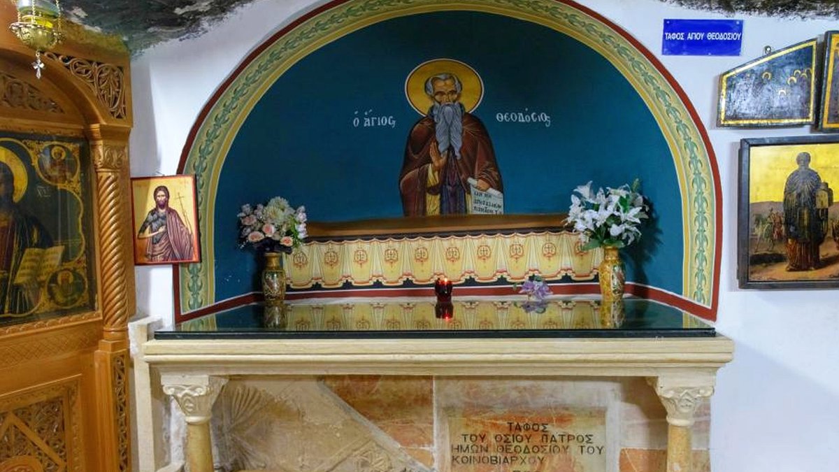 Acatistul Sfântului Cuvios Teodosie, începătorul vieții de obște (11 Ianuarie)