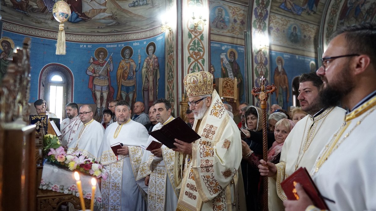 Sfântul Mucenic Ciprian cinstit la Pitești