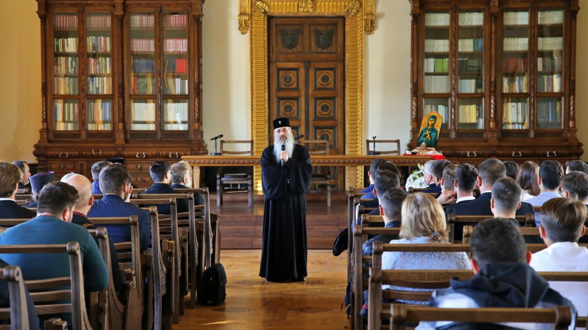 Un nou an universitar la Facultatea de Teologie din Iași