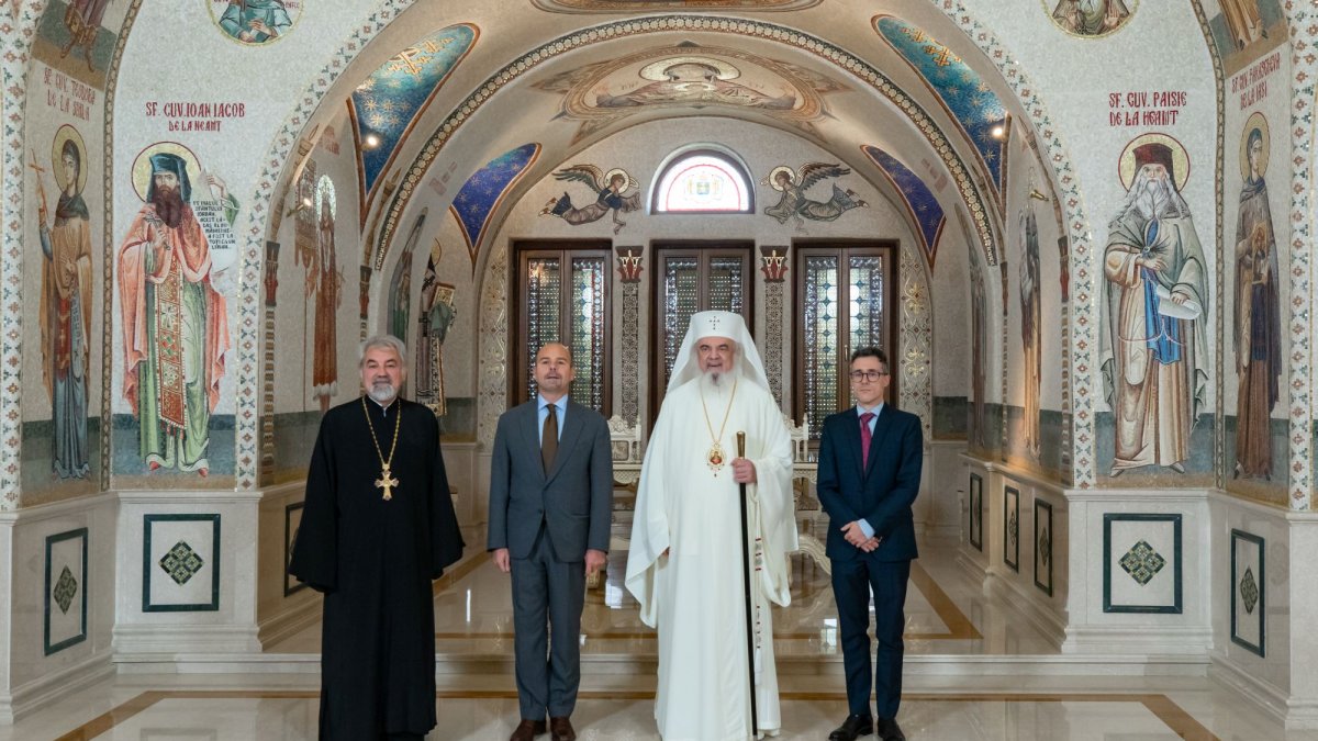 Ambasadorul Italiei la București în vizită de prezentare la Patriarhia Română